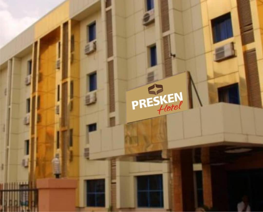 Presken Hotels @ Abuja Luaran gambar