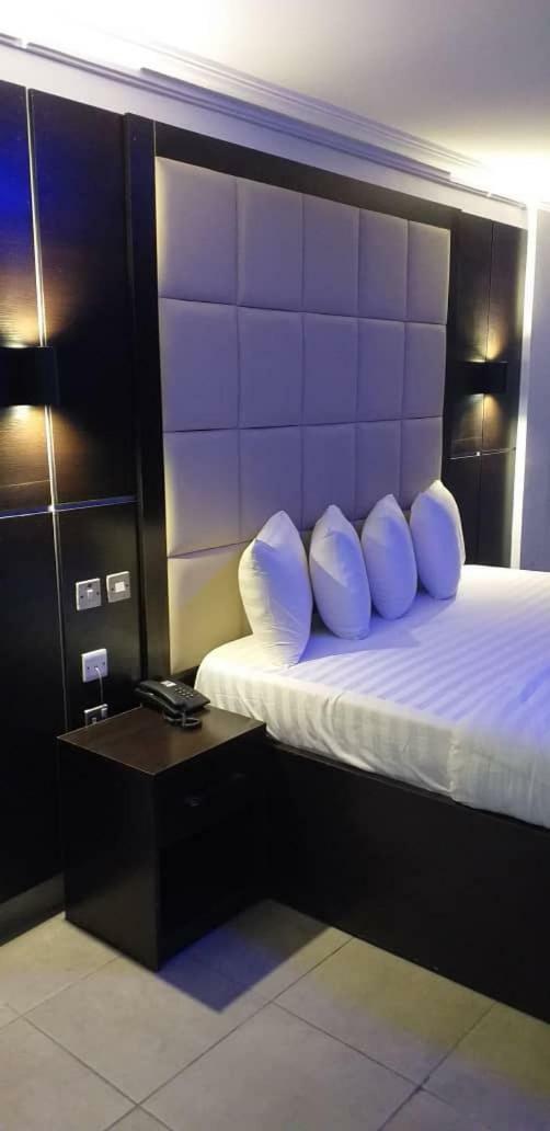 Presken Hotels @ Abuja Luaran gambar
